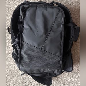 40L Nomatic Travel Bag